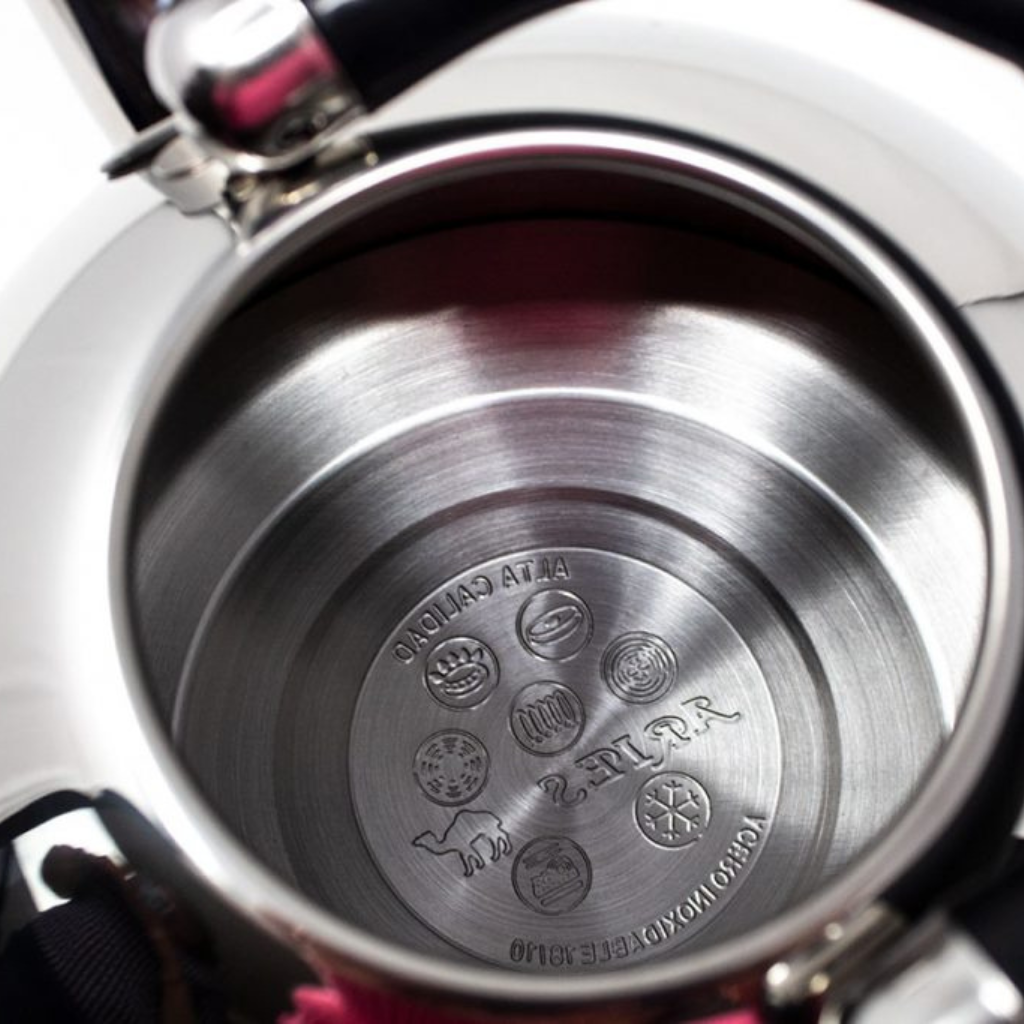 Tetera Cocinalia Kettle 2.5lts.